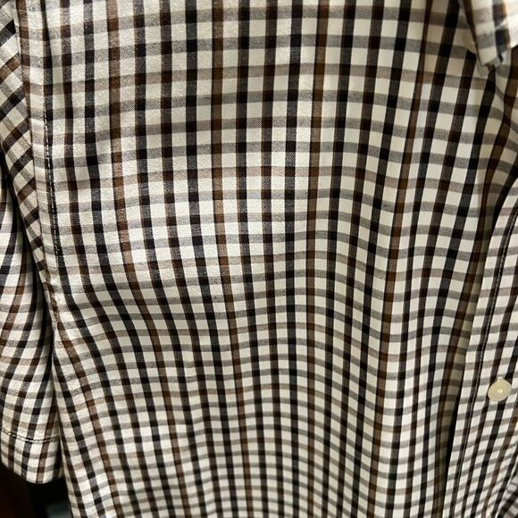 NWOT Chaps Men’s Smalll Brown Checkered Button Down Sort Sleeve Shirt #260 - Picture 2 of 5